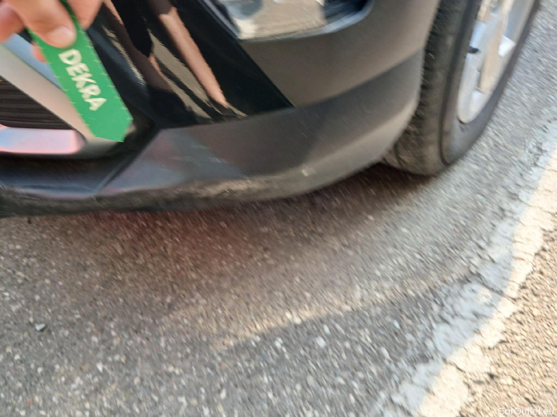  Hyundai  Konna HYUNDAI Kona / 2023 / 5P / todoterreno 1.0T 100CV Maxx #18