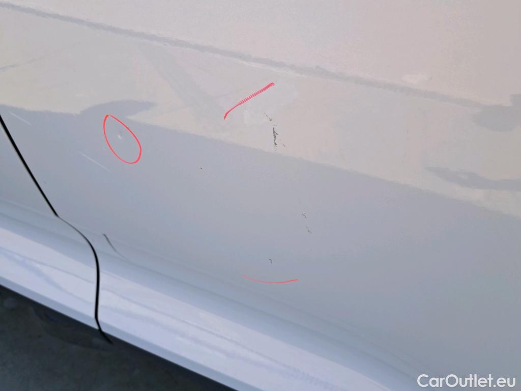 Volvo  XC 40 VOLVO XC40 / 2017 / 5P / todoterreno 1.5 T5 Twin Recharge Inscription Ex Auto #18