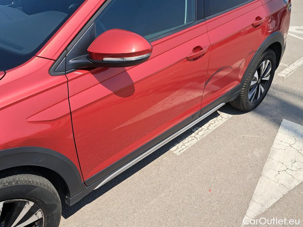  Volkswagen  Taigo VOLKSWAGEN  / 2021 / 5P / todoterreno Life 1.0 TSI 81kW (110CV) #24