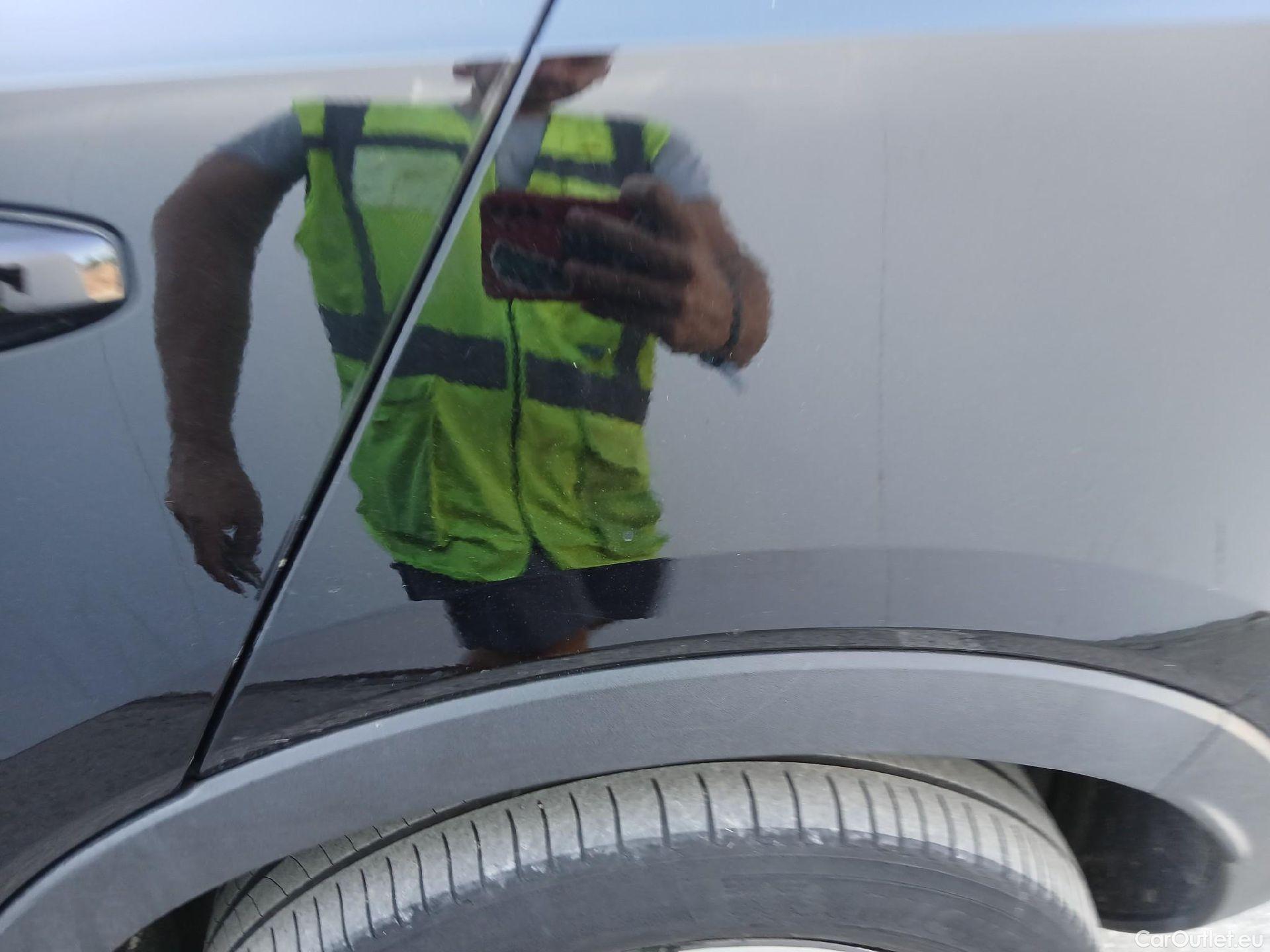  Volvo  XC 40 VOLVO XC40 / 2017 / 5P / todoterreno 1.5 T5 Twin Business Plus Auto #6