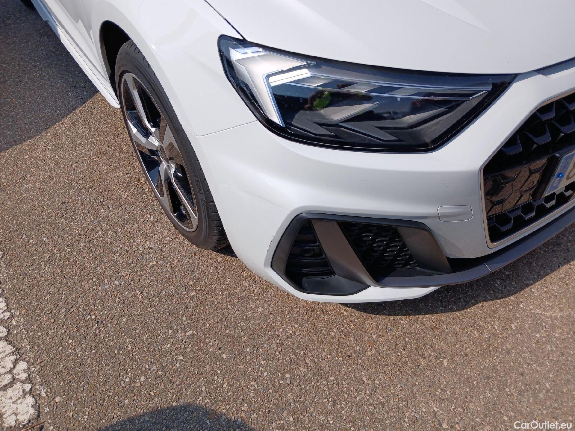  Audi  A1 Sportback AUDI A1 / 2018 / 5P / berlina con portón Sportback Adrenalin 25 TFSI 70kW (95CV)(SP)(SL) #7
