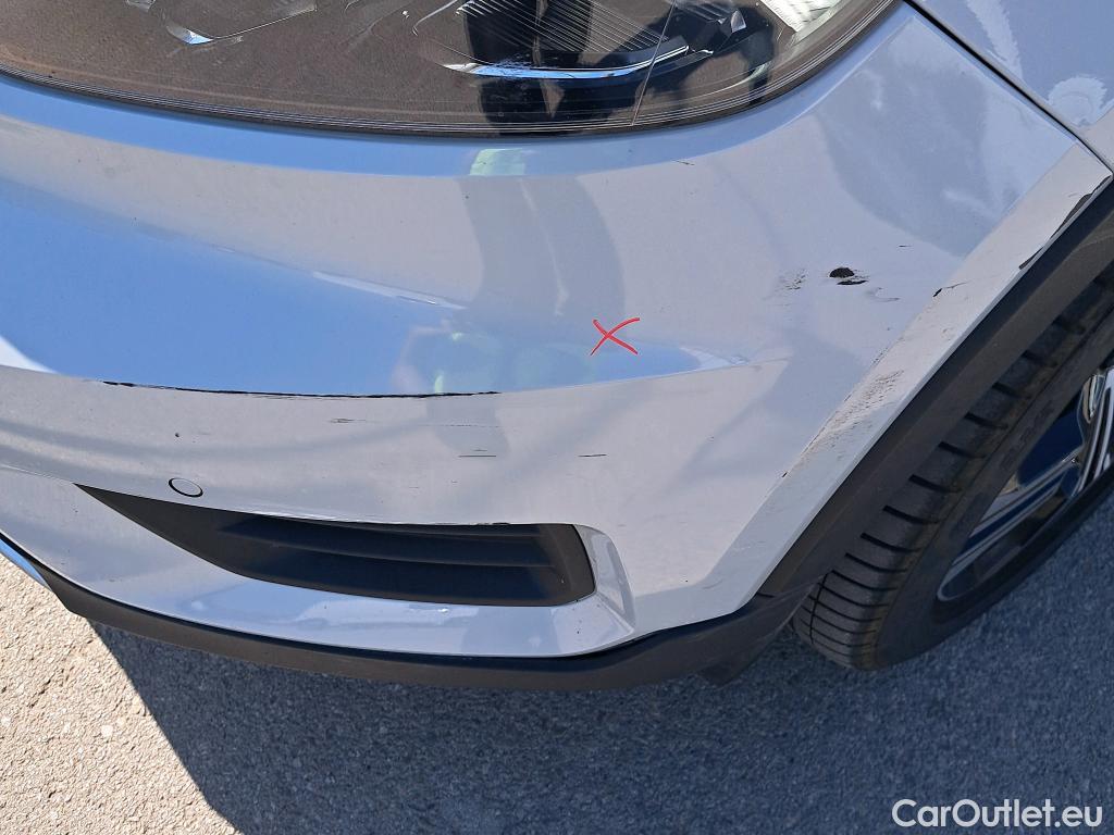  Volvo  XC 40 VOLVO XC40 / 2017 / 5P / todoterreno 1.5 T5 Twin Recharge Inscription Ex Auto #28