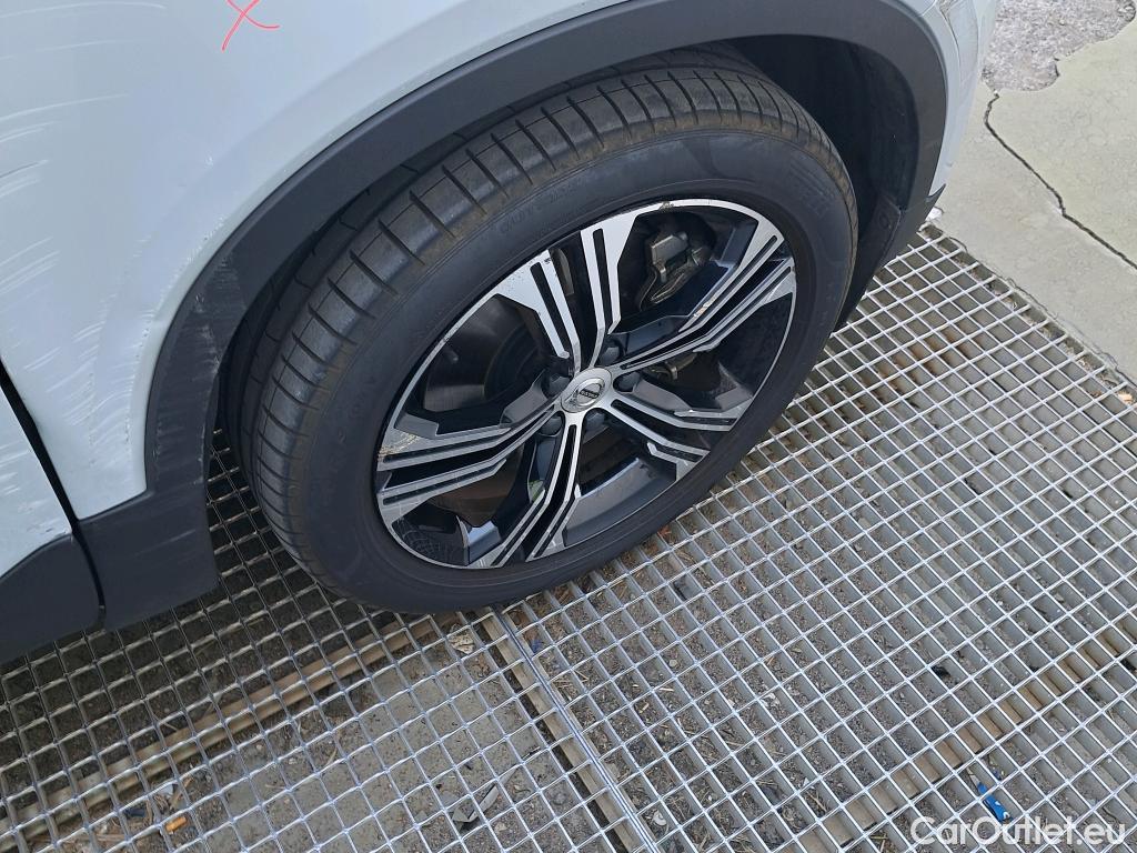  Volvo  XC 40 VOLVO XC40 / 2017 / 5P / todoterreno 1.5 T5 Twin Recharge Inscription Ex Auto #13