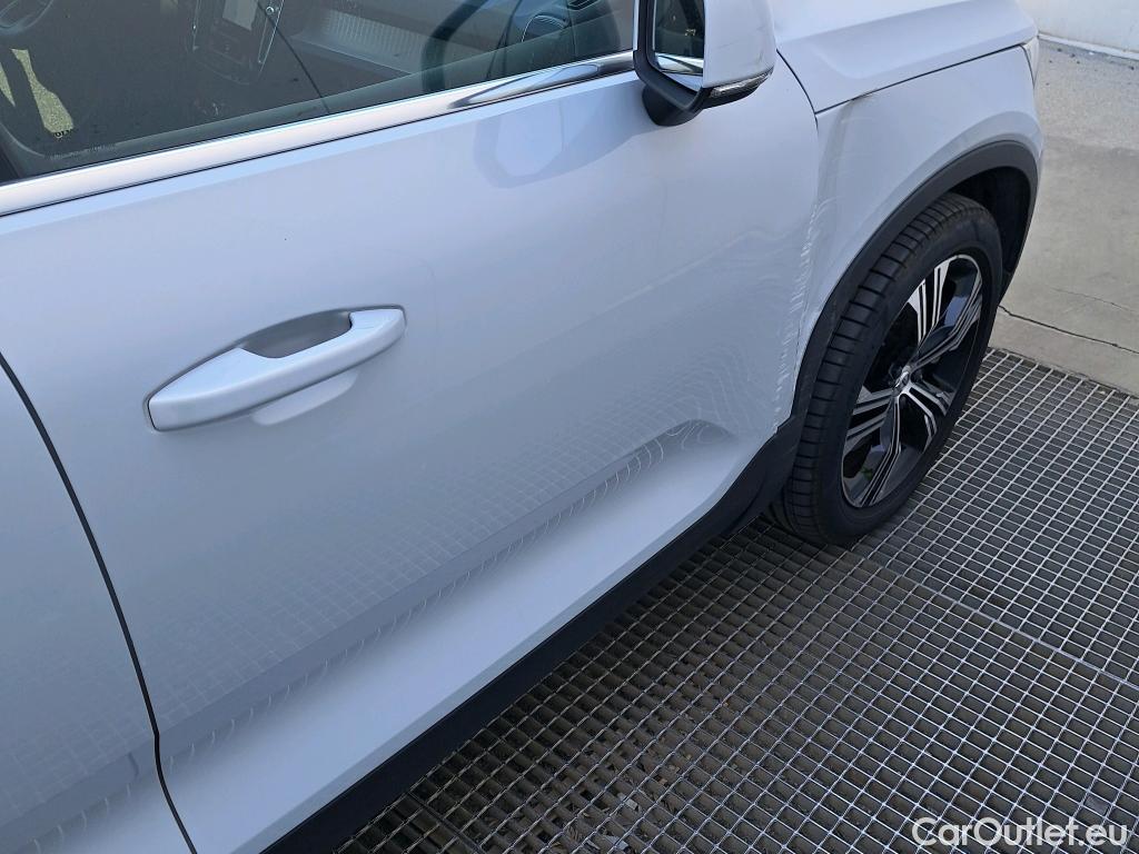  Volvo  XC 40 VOLVO XC40 / 2017 / 5P / todoterreno 1.5 T5 Twin Recharge Inscription Ex Auto #9