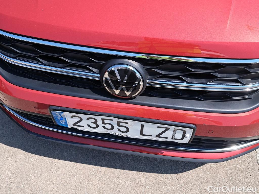  Volkswagen  Taigo VOLKSWAGEN  / 2021 / 5P / todoterreno Life 1.0 TSI 81kW (110CV) #32