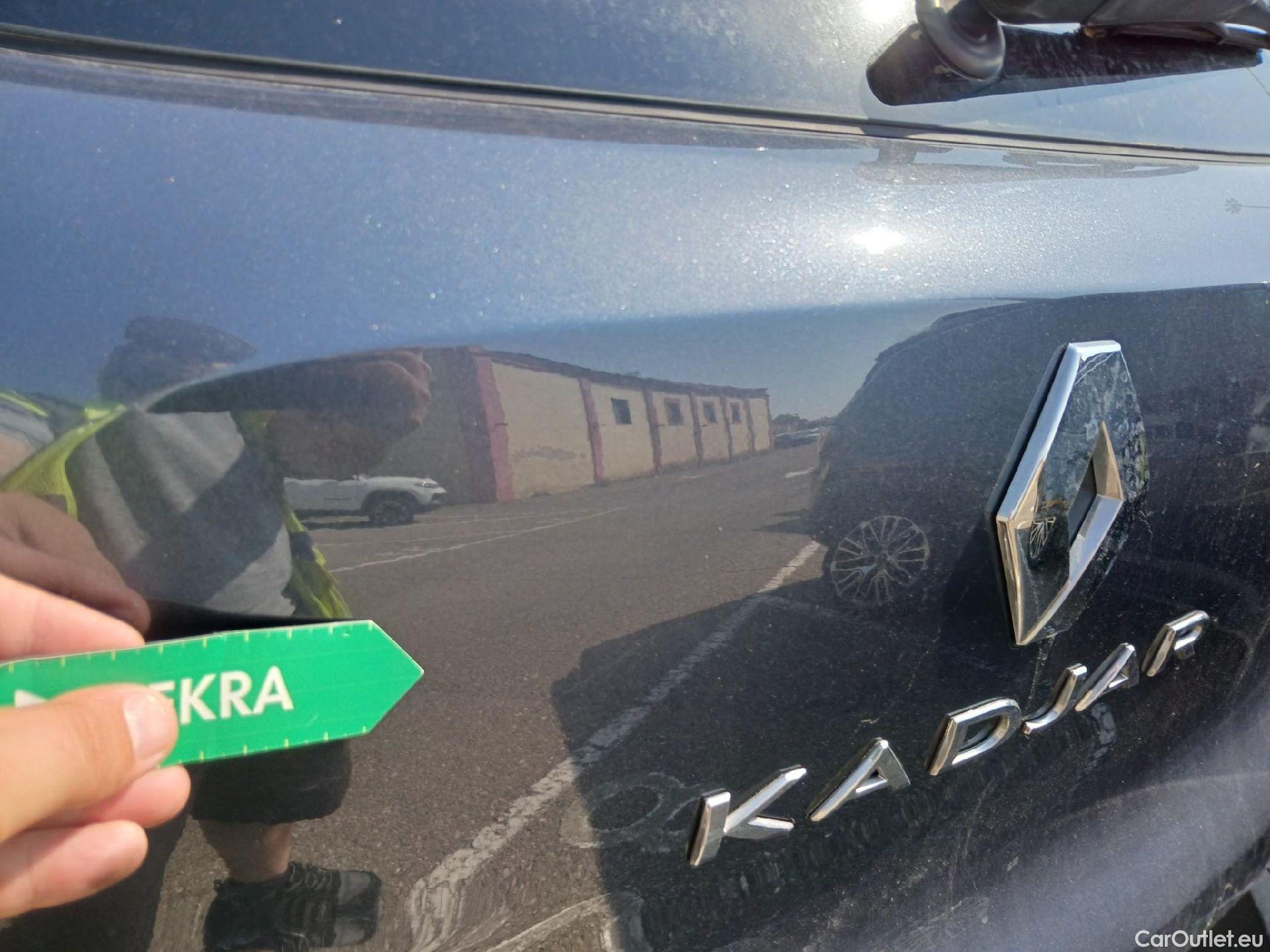 Renault  Kadjar RENAULT  / 2019 / 5P / crossover Limited GPF TCe 103kW (140CV)(SP) #36