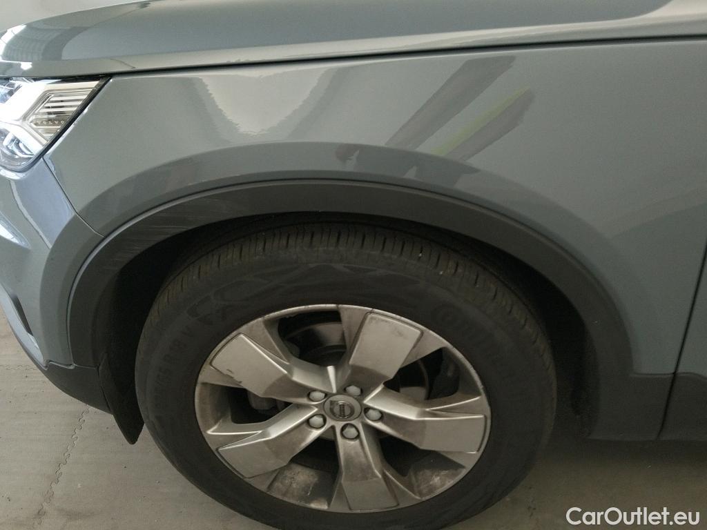  Volvo  XC 40 VOLVO XC40 / 2017 / 5P / todoterreno 1.5 T3 Momentum Pro Auto #19