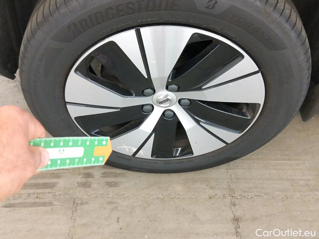 Volvo  XC 40 VOLVO XC40 / 2017 / 5P / todoterreno 1.5 T4 Twin Recharge Inscription Ex Auto #9