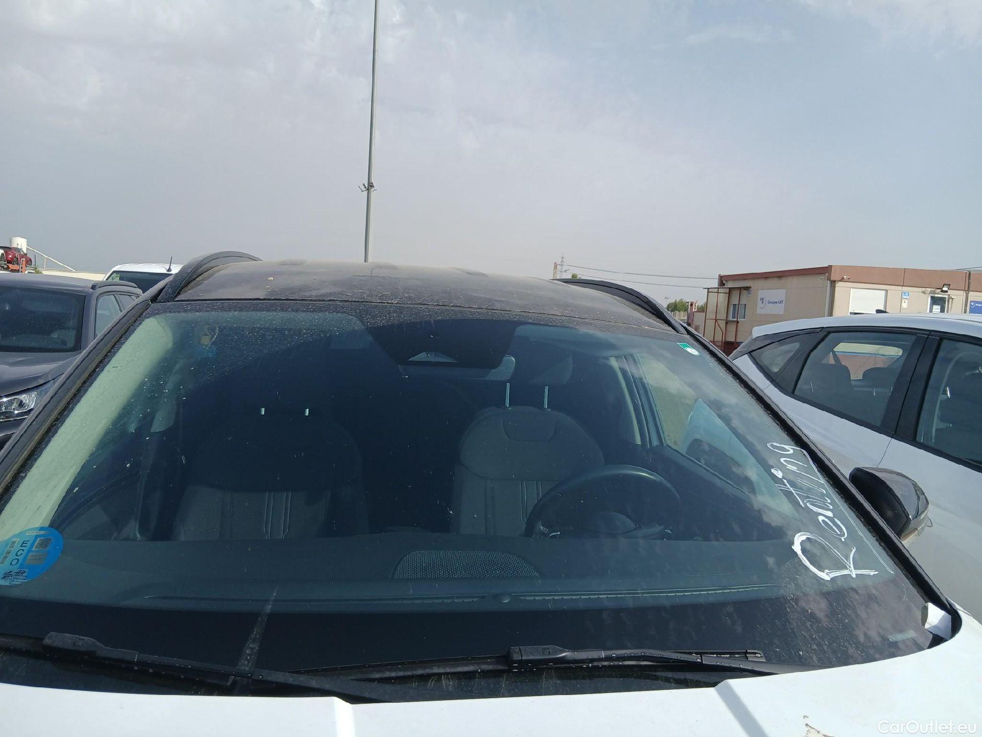  Hyundai  Tucson HYUNDAI  / 2020 / 5P / todoterreno 1.6 TGDI 169kW HEV Tecno Auto 2C #5