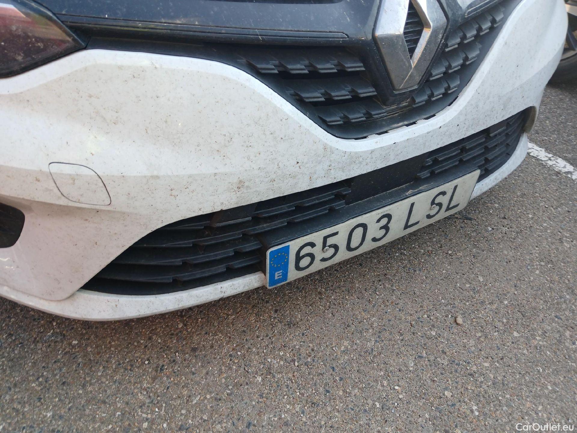  Renault  Clio RENAULT  / 2019 / 5P / berlina con portón Life SCe 49 kW (67CV) #19