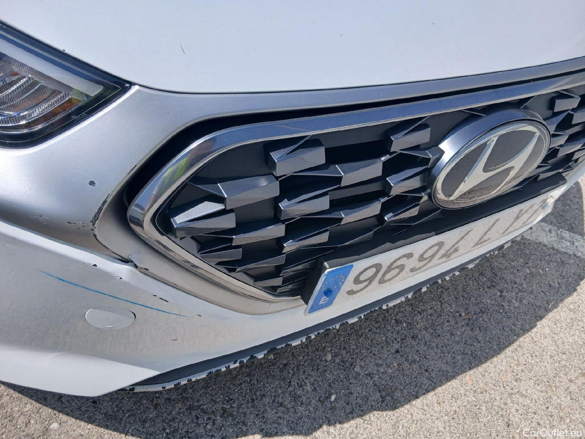  Hyundai   Ioniq HYUNDAI / 2019 / 5P / berlina con portón 1.6 GDI HEV Klass DCT #8