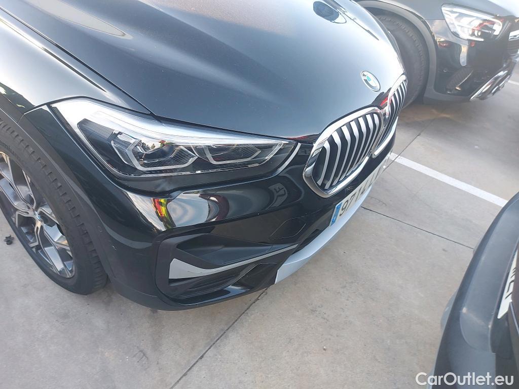  Bmw  X1 BMW  / 2019 / 5P / todoterreno xDrive18d #25