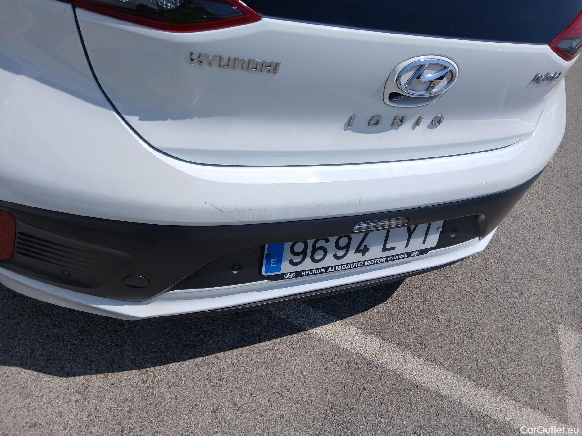  Hyundai   Ioniq HYUNDAI / 2019 / 5P / berlina con portón 1.6 GDI HEV Klass DCT #29