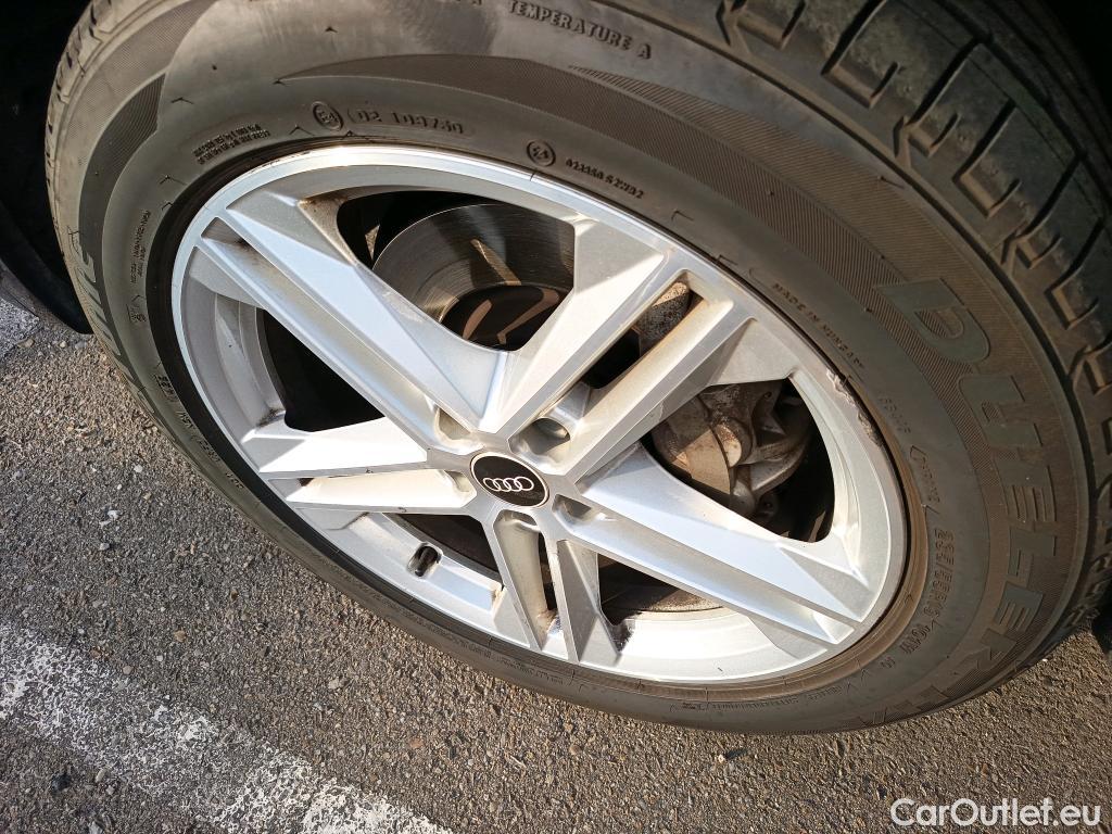  Audi  Q5 AUDI  / 2020 / 5P / todoterreno S line 40 TDI 150kW quattro-ultra #2