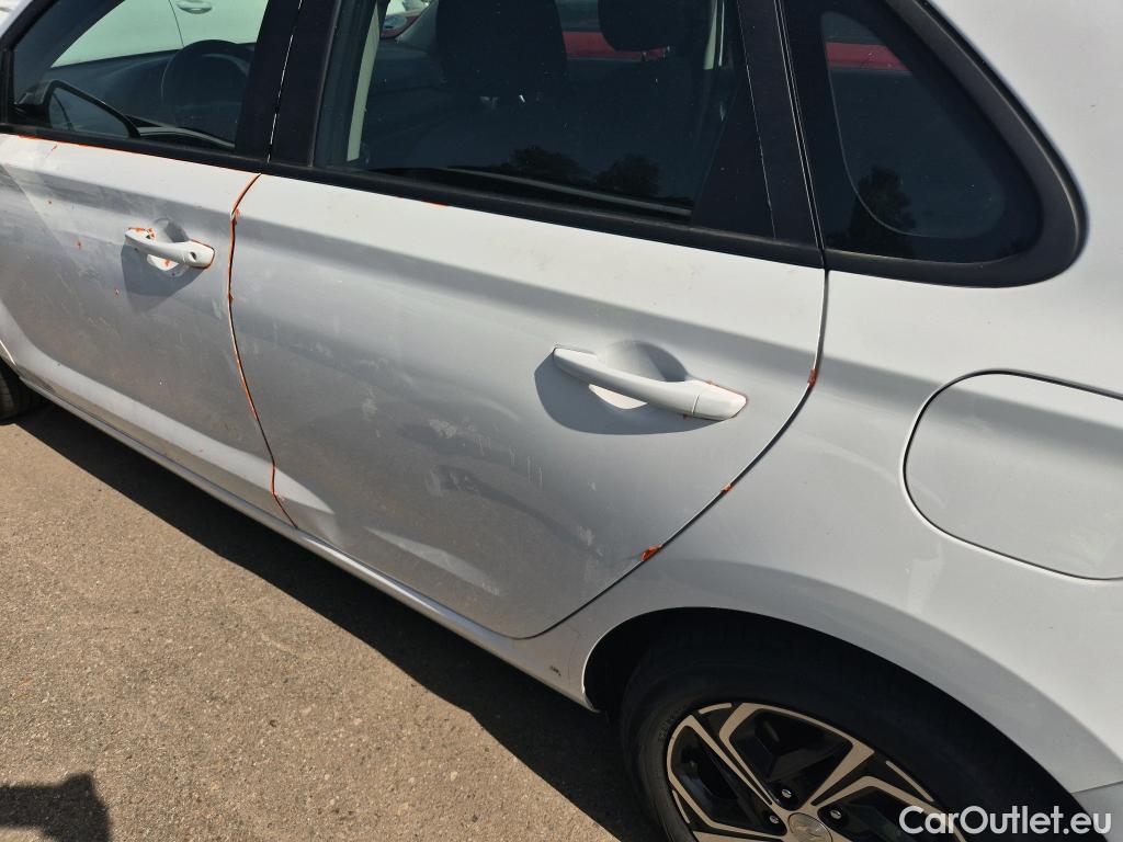  Hyundai  i30 HYUNDAI  / 2020 / 5P / berlina con portón 1.0 TGDI 48V Klass #1