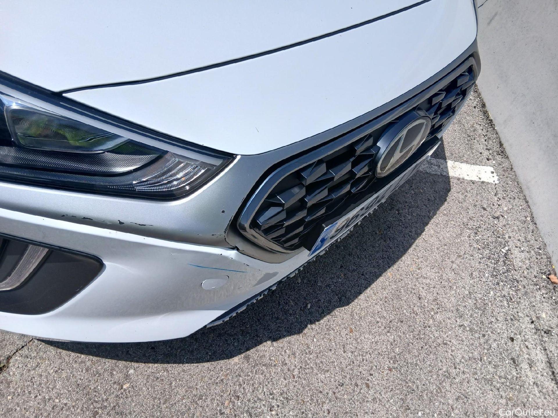  Hyundai   Ioniq HYUNDAI / 2019 / 5P / berlina con portón 1.6 GDI HEV Klass DCT #6