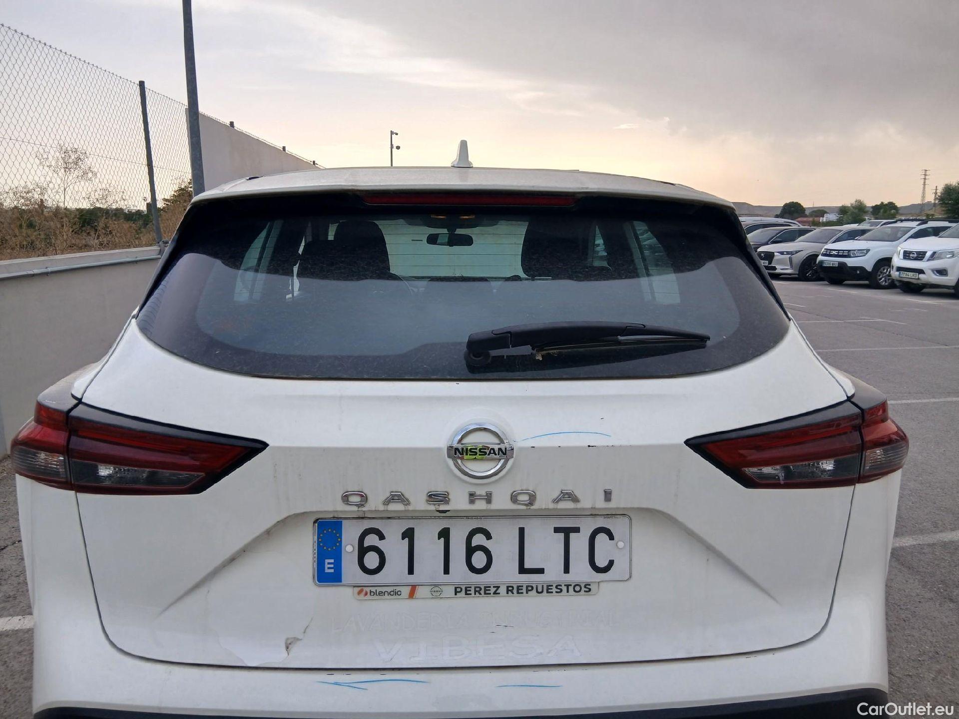  Nissan  Qashqai NISSAN  / 2021 / 5P / todoterreno DIG-T 103kW (140CV) mHEV 4x2 Acenta #27
