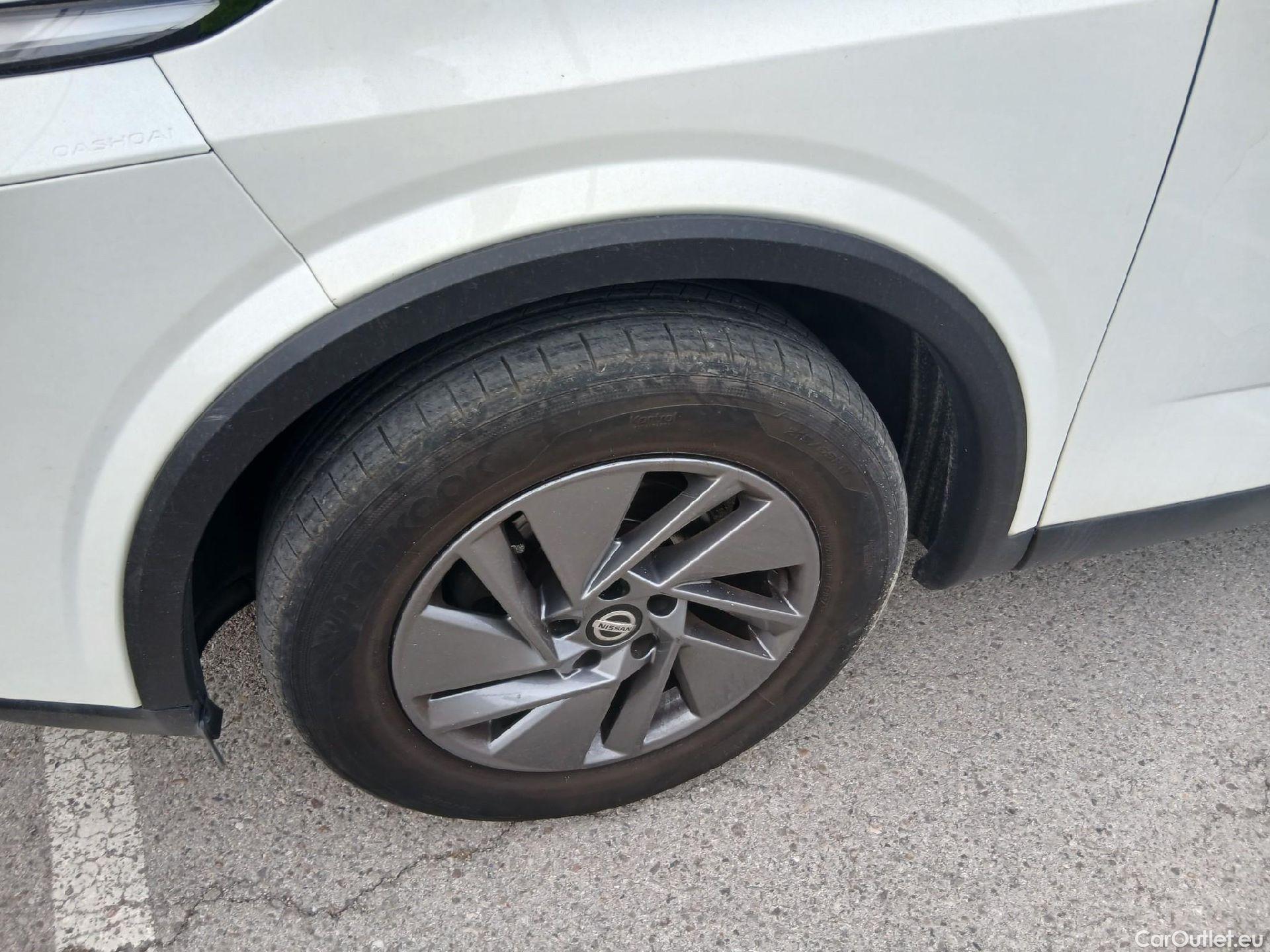  Nissan  Qashqai NISSAN  / 2021 / 5P / todoterreno DIG-T 103kW (140CV) mHEV 4x2 Acenta #12