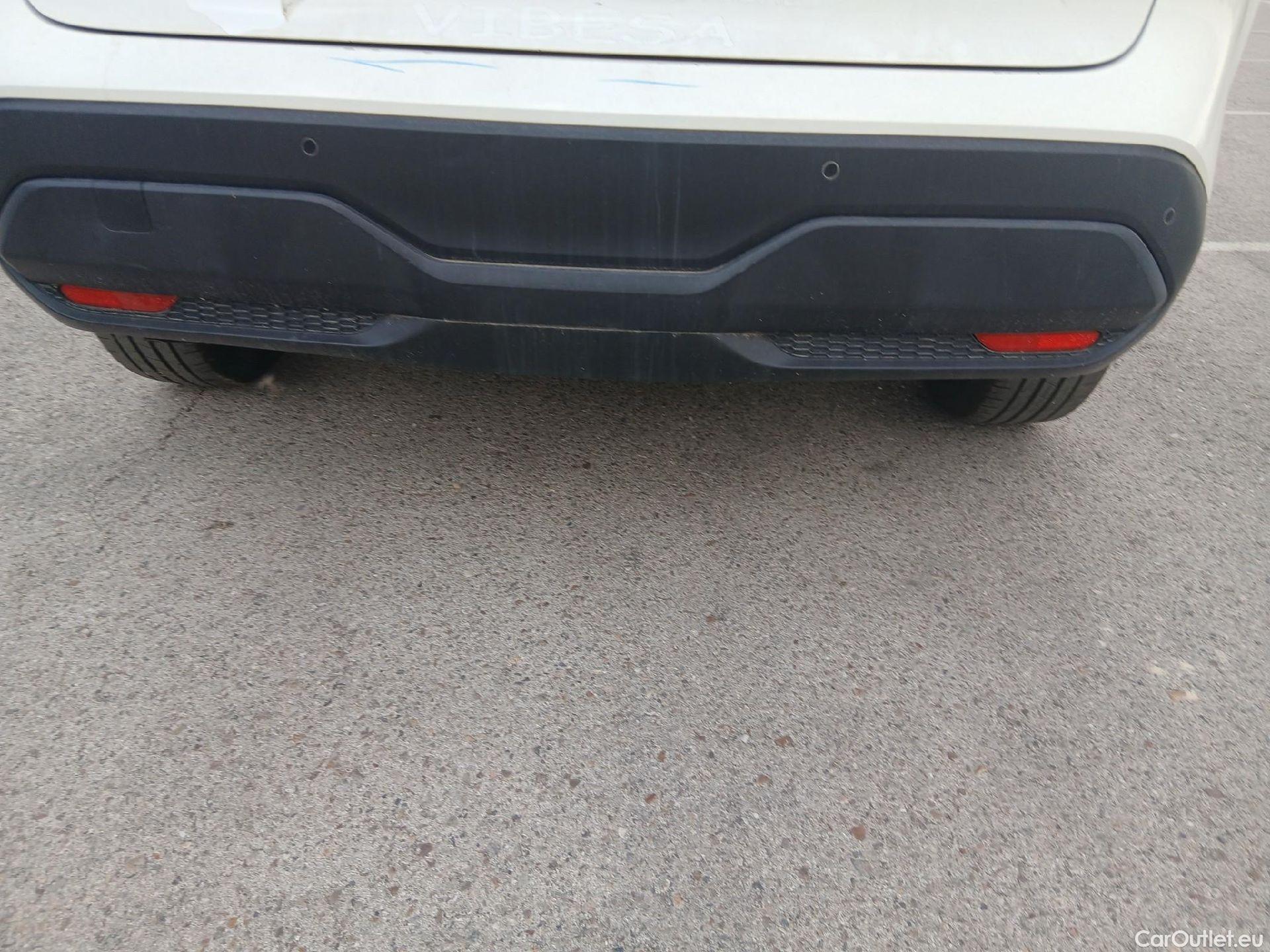  Nissan  Qashqai NISSAN  / 2021 / 5P / todoterreno DIG-T 103kW (140CV) mHEV 4x2 Acenta #31