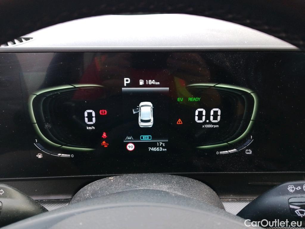  KIA  Sportage KIA  / 2022 / 5P / todoterreno 1.6 T-GDi PHEV 198kW (265CV) Drive 4X4 #53