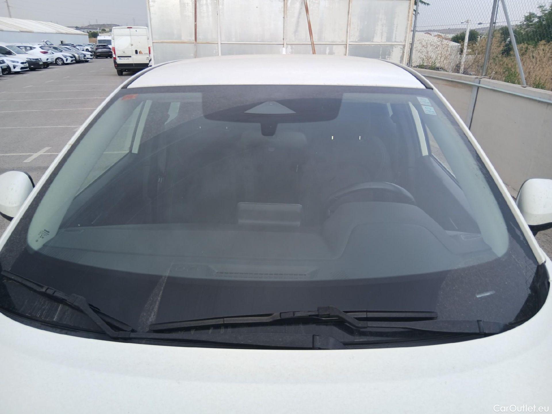  Nissan  Qashqai NISSAN  / 2021 / 5P / todoterreno DIG-T 103kW (140CV) mHEV 4x2 Acenta #6