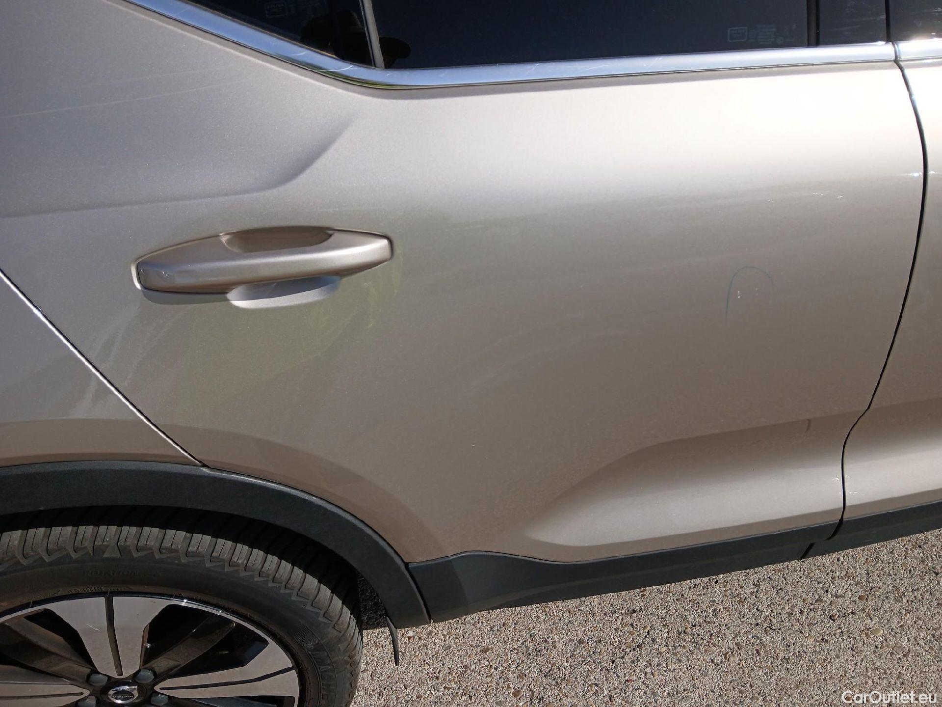  Volvo  XC 40 VOLVO XC40 / 2021 / 5P / todoterreno 1.5 T5 Recharge PHEV Plus Bright Auto #28