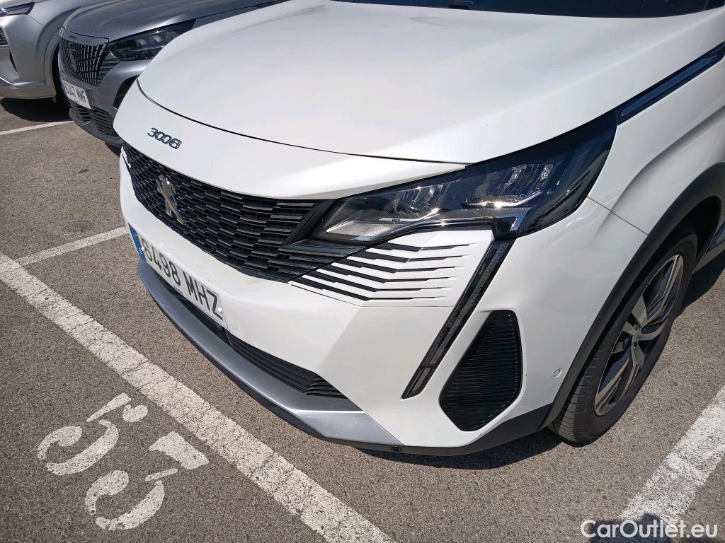  Peugeot  3008 PEUGEOT  / 2020 / 5P / todoterreno 1.5 BlueHDi 96kW S&S Allure Pack EAT8 #20