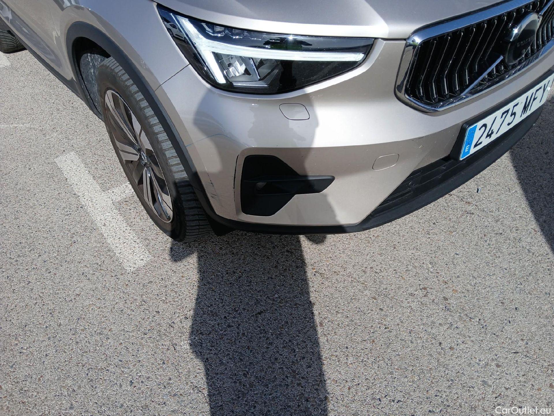  Volvo  XC 40 VOLVO XC40 / 2021 / 5P / todoterreno 1.5 T5 Recharge PHEV Plus Bright Auto #3