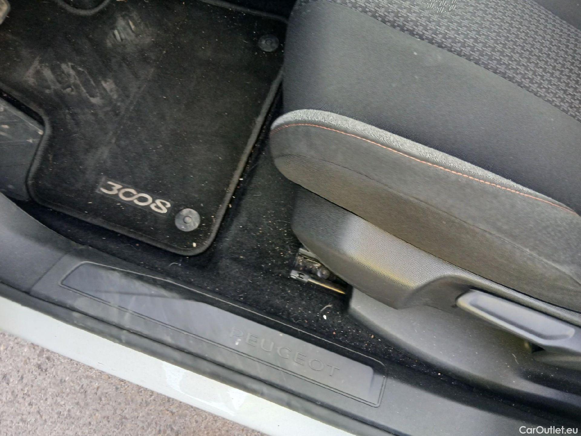  Peugeot  3008 PEUGEOT  / 2020 / 5P / todoterreno 1.5 BlueHDi 96kW (130CV) S&S Active Pack (AC4) #1