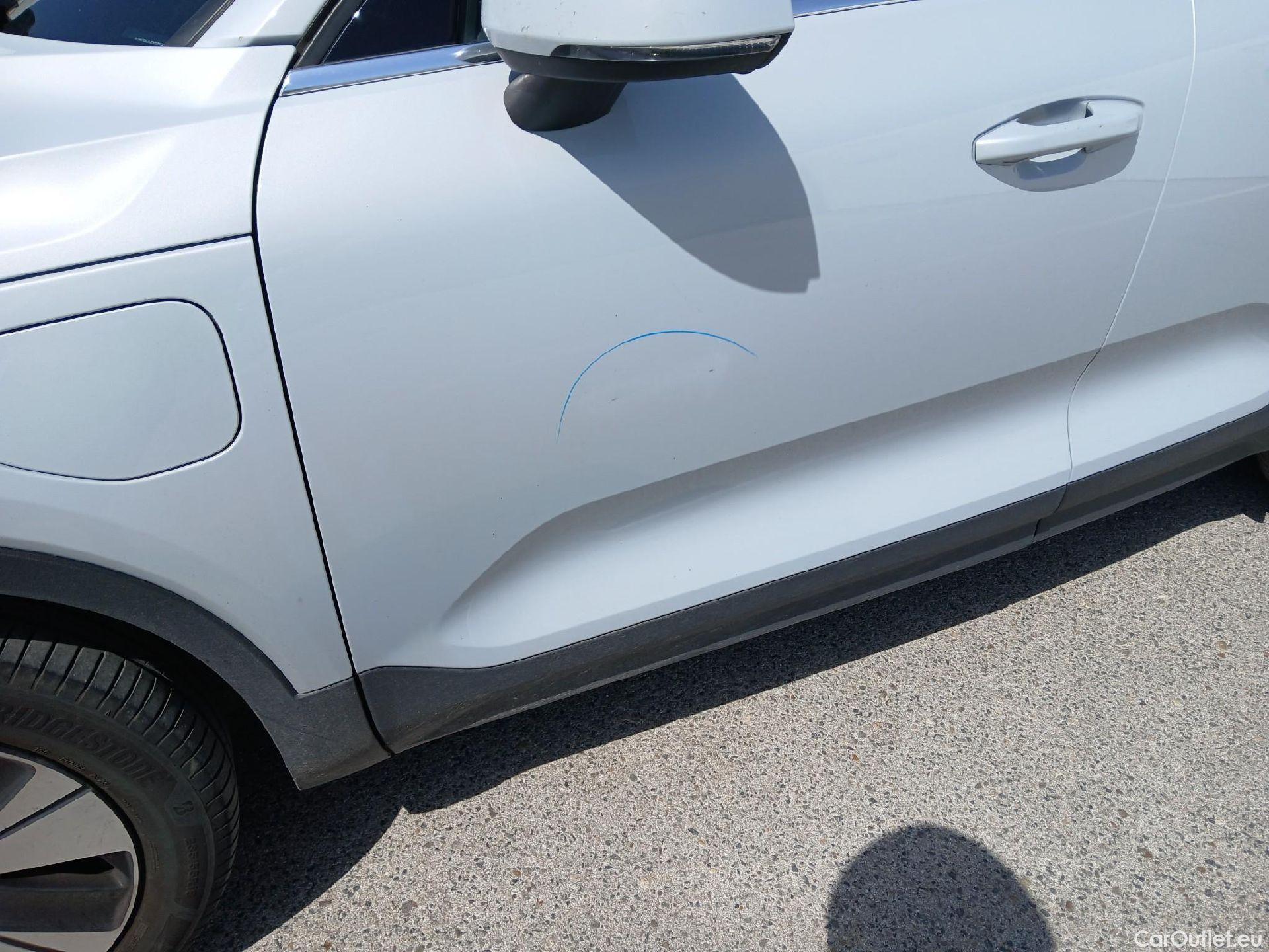  Volvo  XC 40 VOLVO XC40 / 2017 / 5P / todoterreno 1.5 T4 Twin Recharge Inscription Ex Auto #7