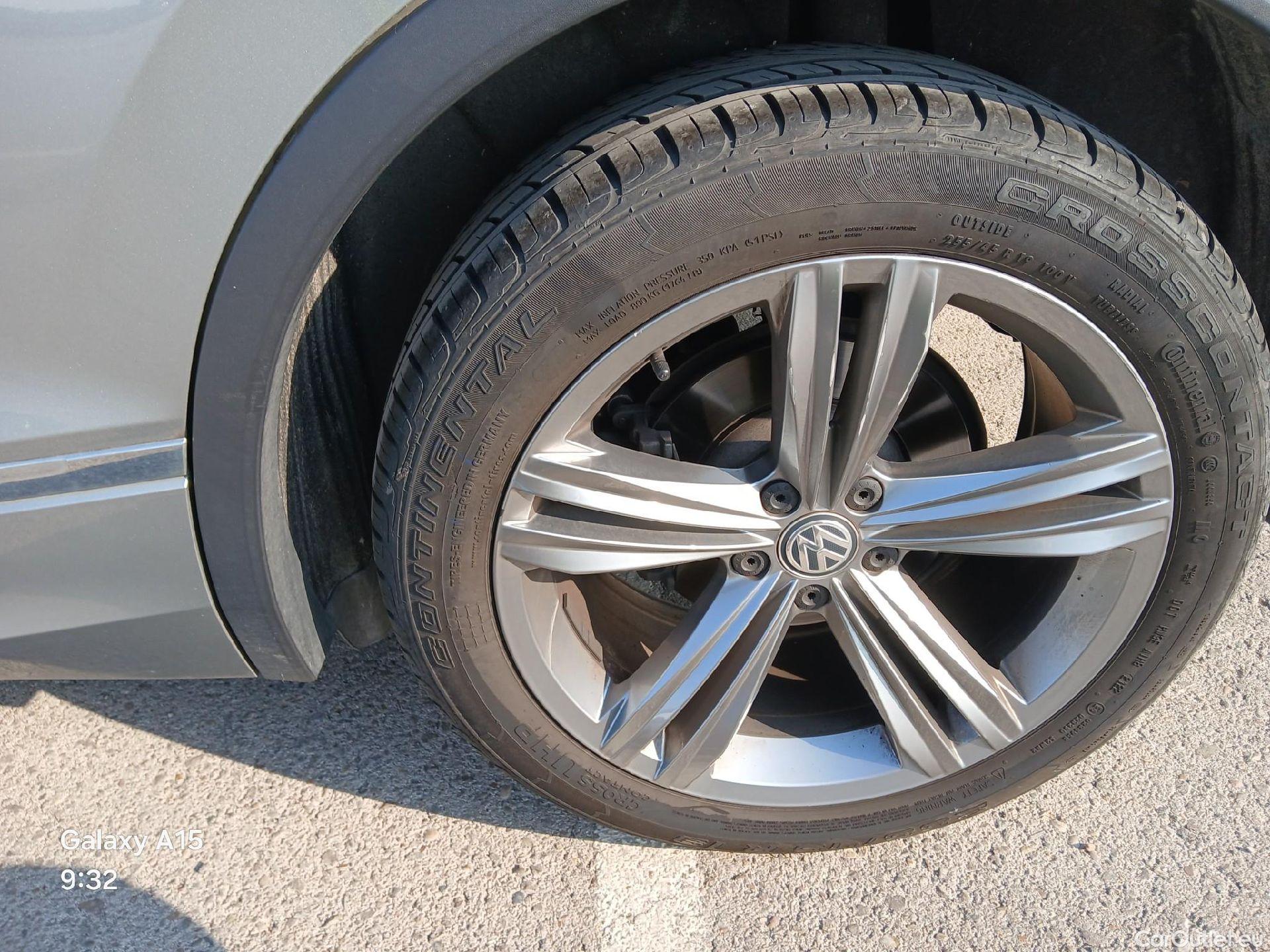  Volkswagen  Tiguan VOLKSWAGEN  / 2016 / 5P / todoterreno Advance 2.0 TDI 110kW (150CV) DSG #32