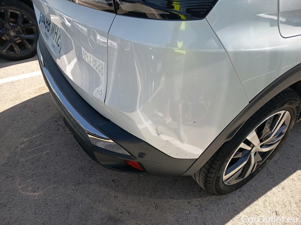  Peugeot  3008 PEUGEOT  / 2020 / 5P / todoterreno 1.5 BlueHDi 96kW S&S Allure Pack EAT8 #24
