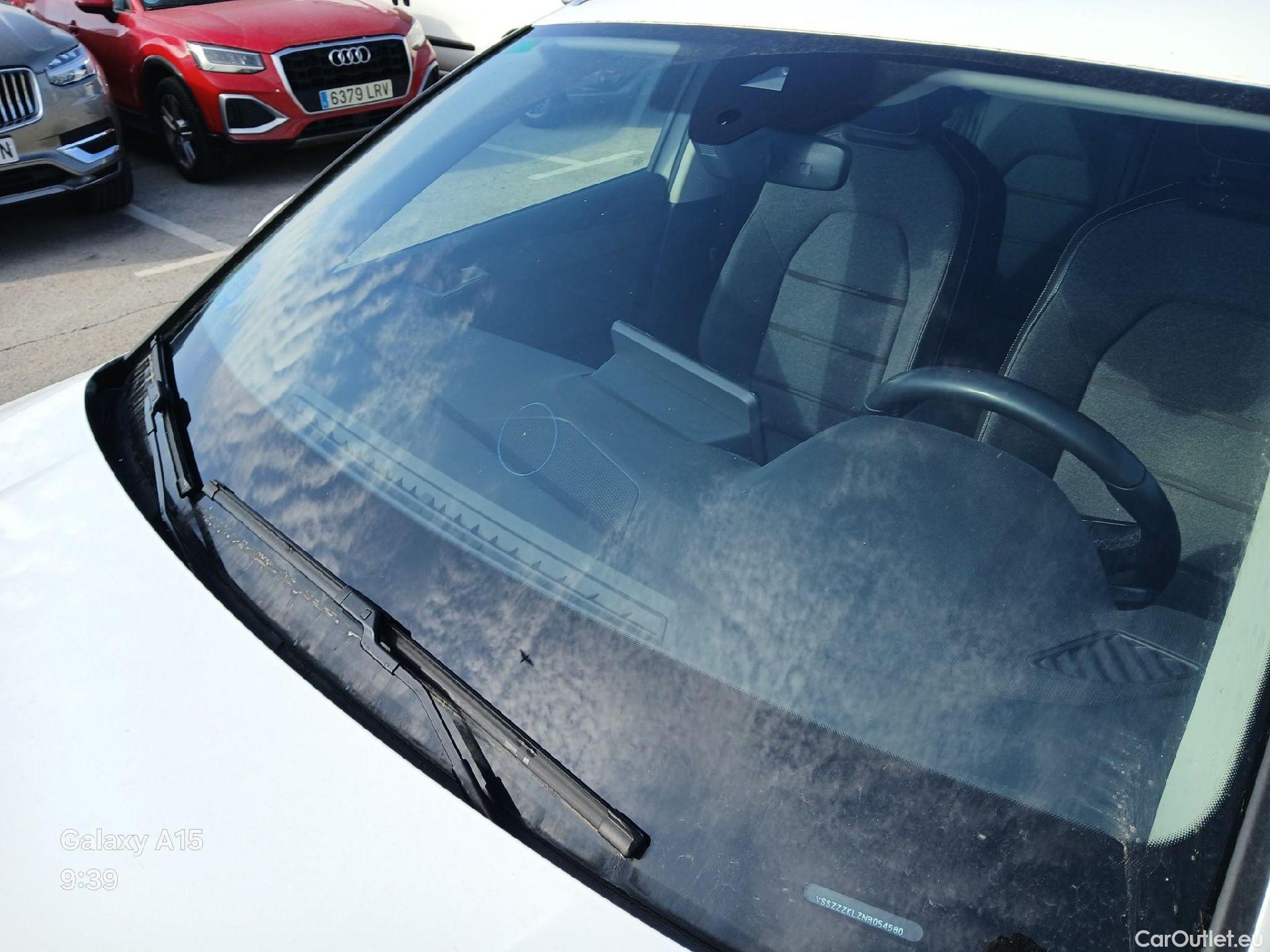  Seat  Leon SEAT Nuevo León / 2020 / 5P / familiar SP 1.5 eTSI 110kW DSG S&S Xcellence Go L #4
