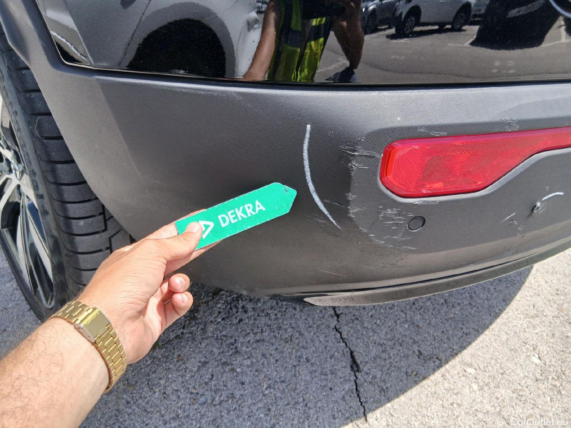  Volvo  XC 40 VOLVO XC40 / 2017 / 5P / todoterreno 1.5 T4 Twin Recharge R-Design Auto #22