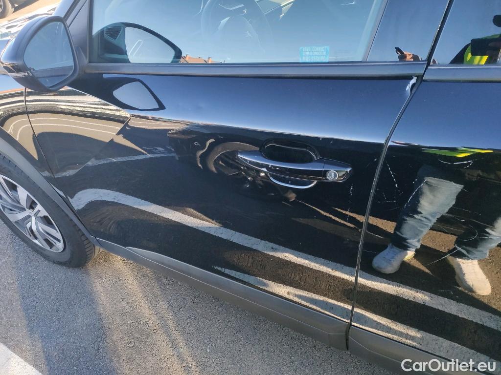  Peugeot  2008 PEUGEOT  / 2019 / 5P / todoterreno Active BlueHDI 81kW (110CV) #3