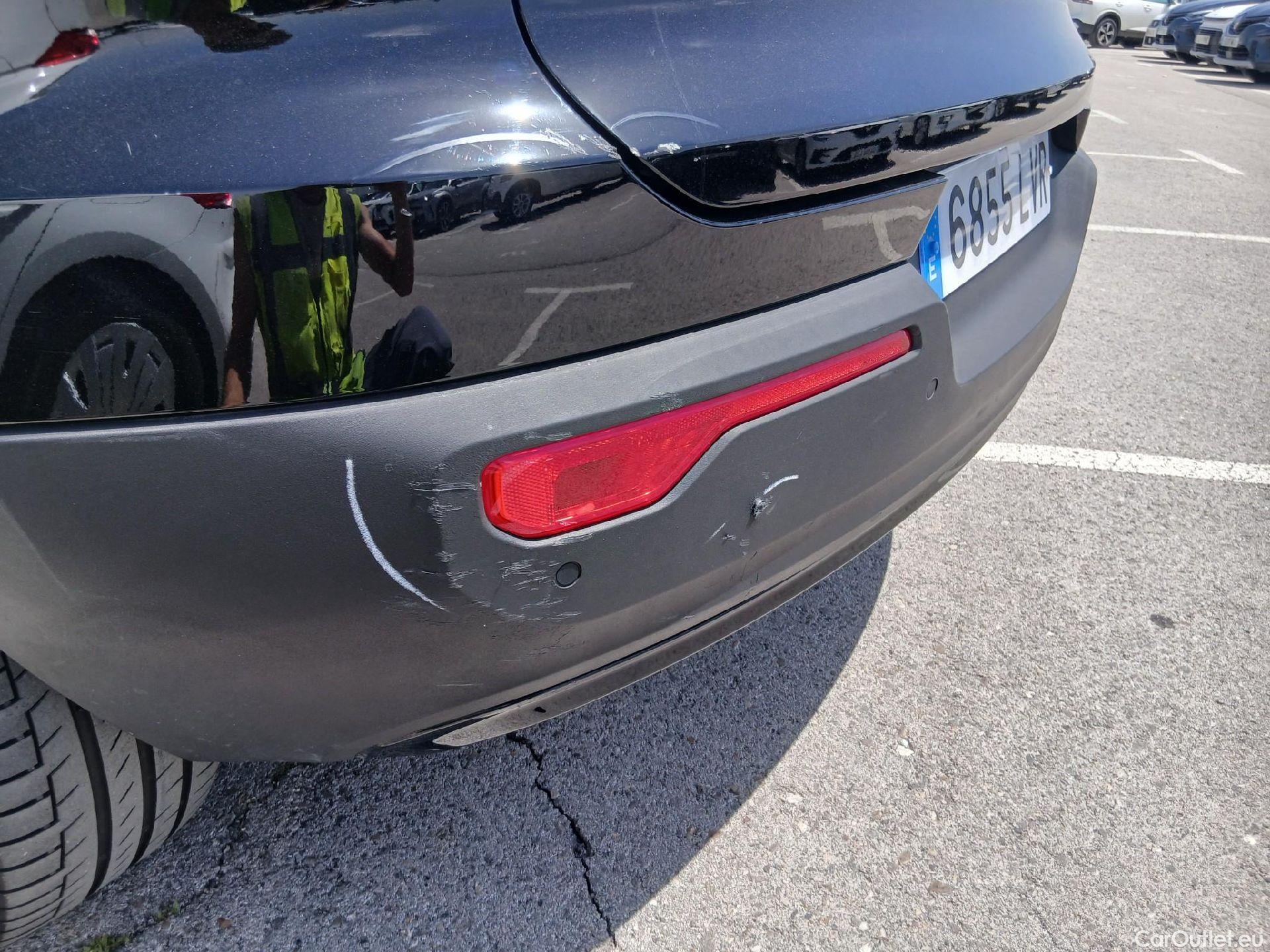  Volvo  XC 40 VOLVO XC40 / 2017 / 5P / todoterreno 1.5 T4 Twin Recharge R-Design Auto #21