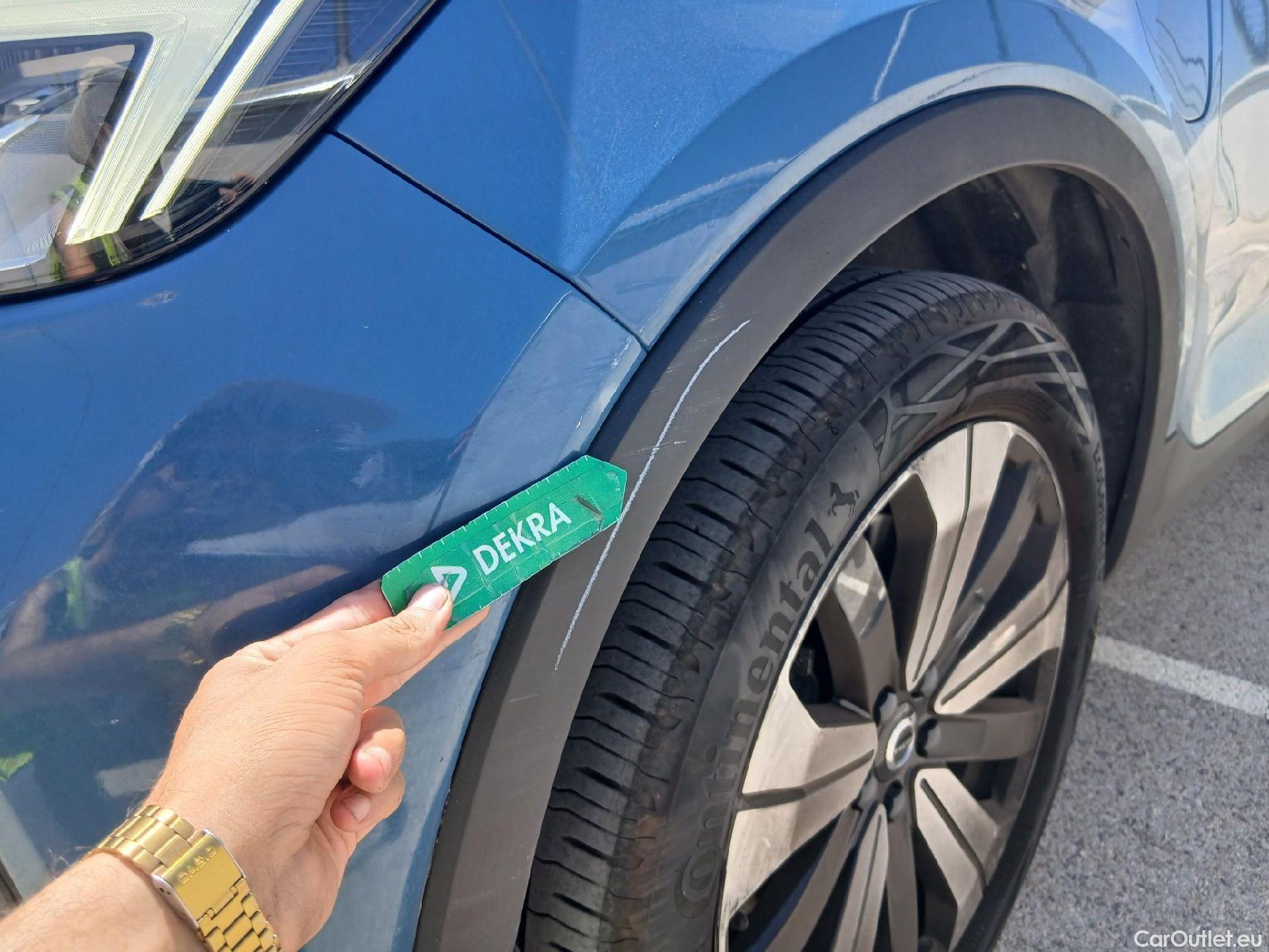 Volvo  XC 40 VOLVO XC40 / 2021 / 5P / todoterreno 1.5 T5 Recharge PHEV Plus Dark Auto #7