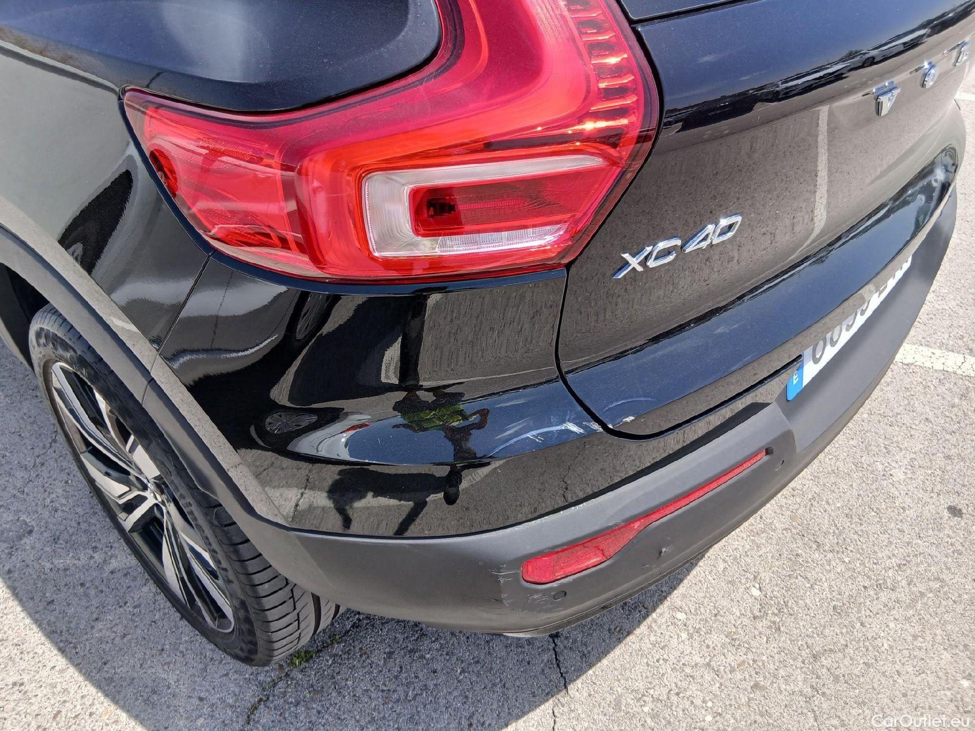  Volvo  XC 40 VOLVO XC40 / 2017 / 5P / todoterreno 1.5 T4 Twin Recharge R-Design Auto #20