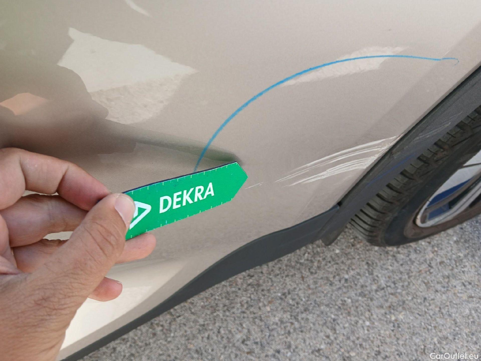 Volvo  XC 40 VOLVO XC40 / 2021 / 5P / todoterreno 1.5 T5 Recharge PHEV Plus Bright Auto #12