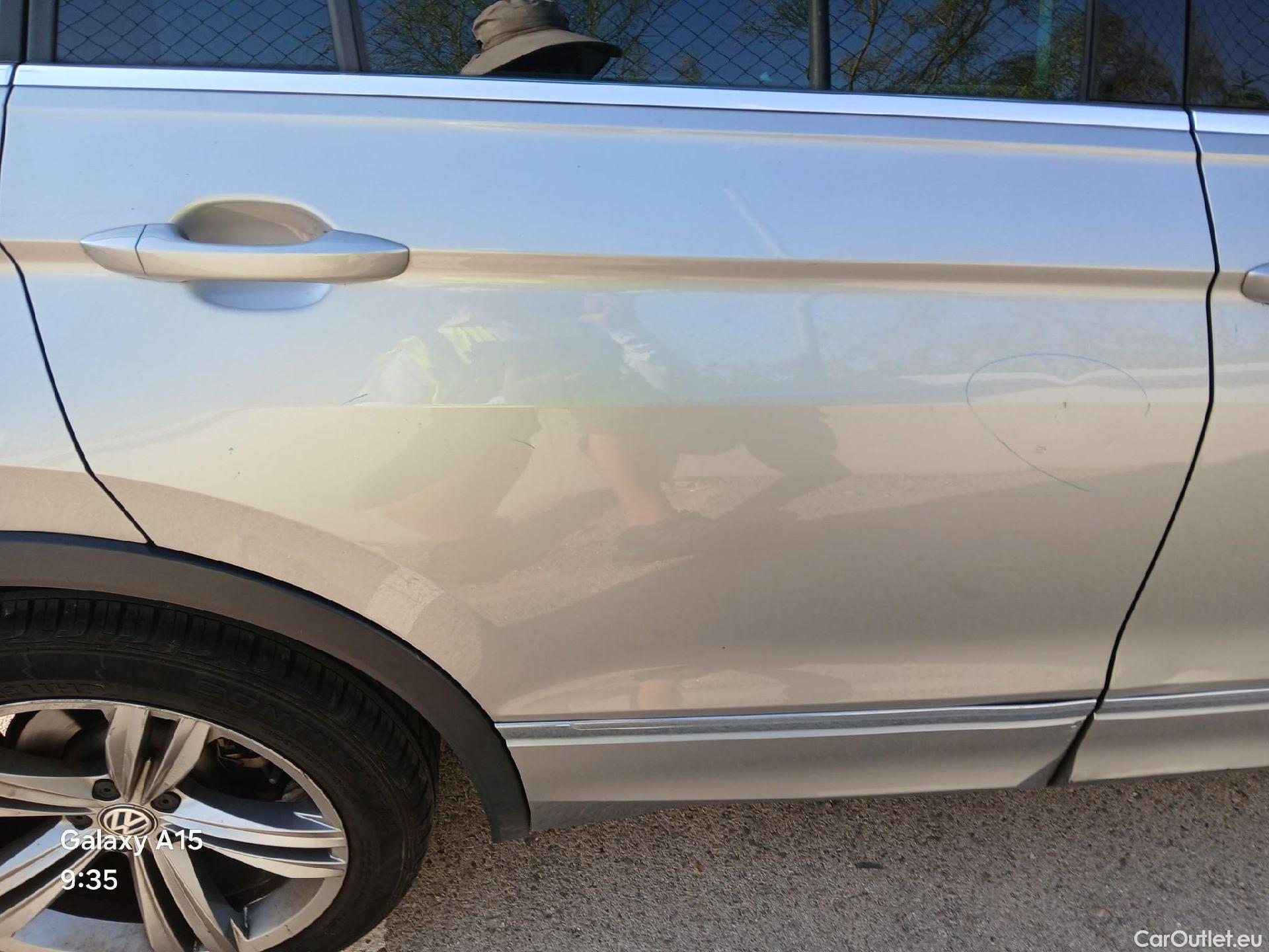 Volkswagen  Tiguan VOLKSWAGEN  / 2016 / 5P / todoterreno Advance 2.0 TDI 110kW (150CV) DSG #45