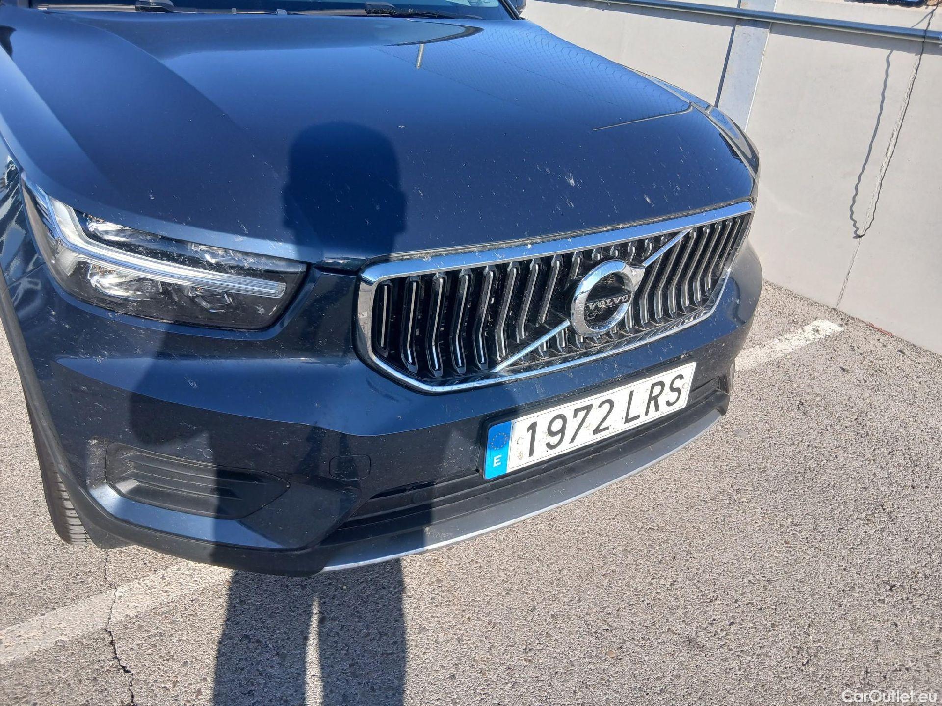  Volvo  XC 40 VOLVO XC40 / 2017 / 5P / todoterreno 1.5 T4 Twin Recharge Inscription Ex Auto #3