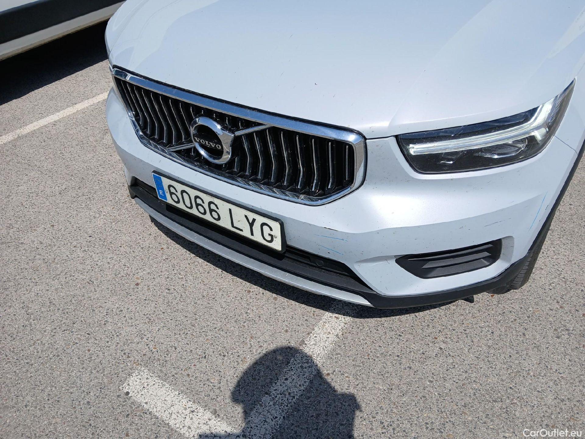  Volvo  XC 40 VOLVO XC40 / 2017 / 5P / todoterreno 1.5 T4 Twin Recharge Inscription Ex Auto #4