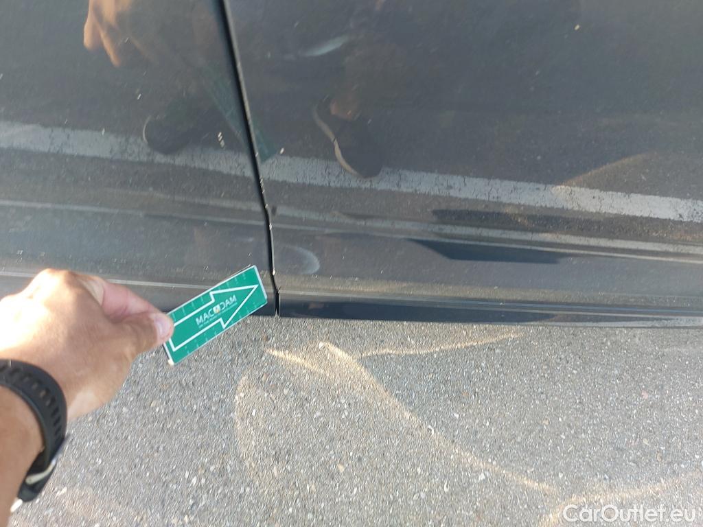  Volvo  XC60 VOLVO  / 2017 / 5P / todoterreno 2.0 B4 G Momentum Pro Auto #6