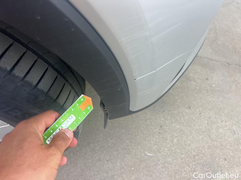  Volvo  XC 40 VOLVO XC40 / 2021 / 5P / todoterreno 1.5 T2 Essential Dark Auto #30