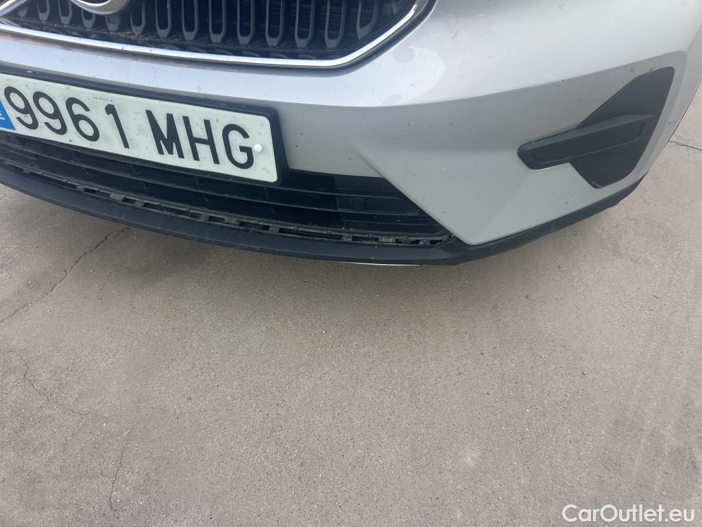 Volvo  XC 40 VOLVO XC40 / 2021 / 5P / todoterreno 1.5 T2 Essential Dark Auto #9