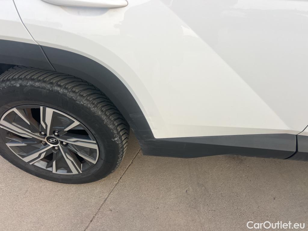  Hyundai  Tucson HYUNDAI  / 2020 / 5P / todoterreno 1.6 CRDI 85kW (115CV) Klass #12