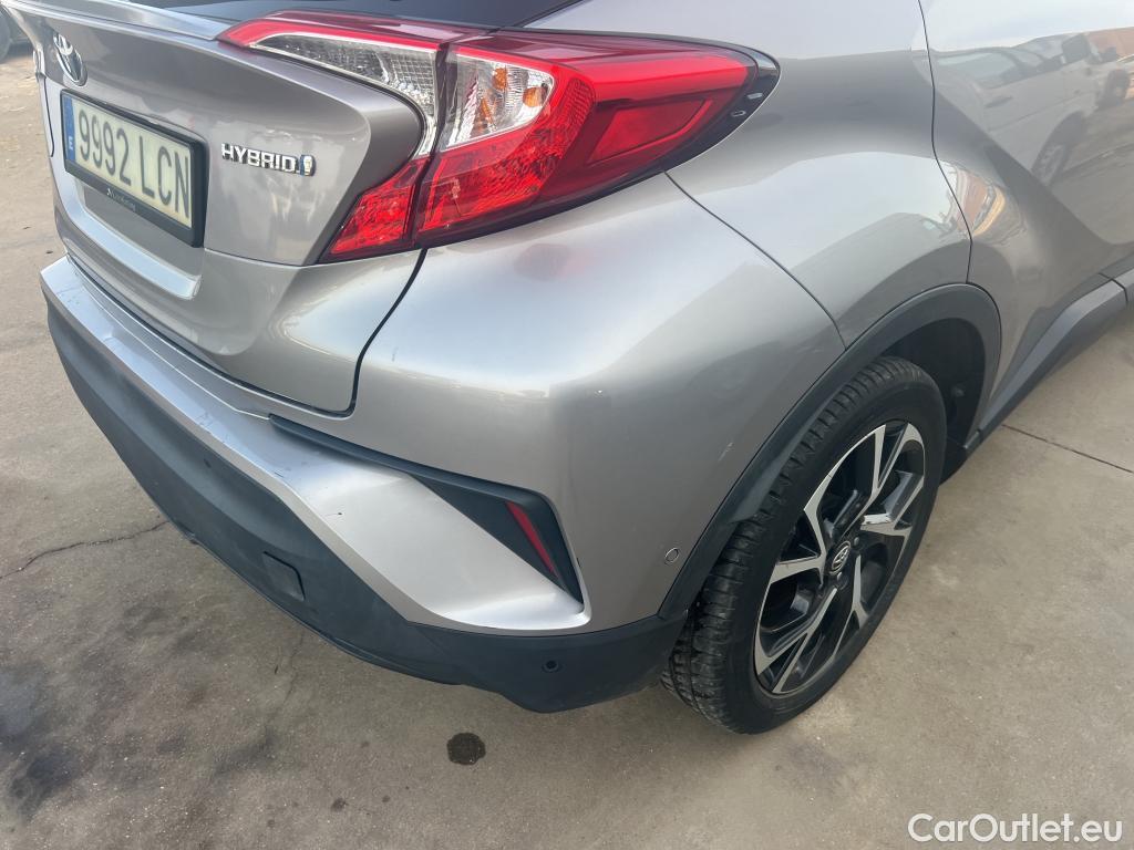  Toyota  C-HR TOYOTA  / 2016 / 5P / todoterreno 1.8 125H Advance (CX) #30