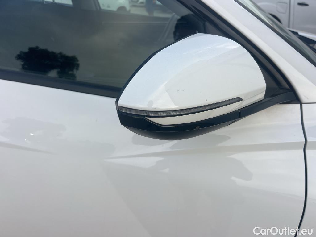  Hyundai  Tucson HYUNDAI  / 2020 / 5P / todoterreno 1.6 CRDI 85kW (115CV) Klass #35