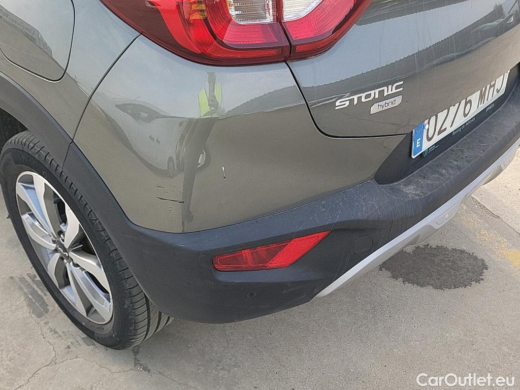  KIA  STONIC KIA  / 2017 / 5P / todoterreno 1.0 T-GDi 88kW (120CV) MHEV iMT Drive #21