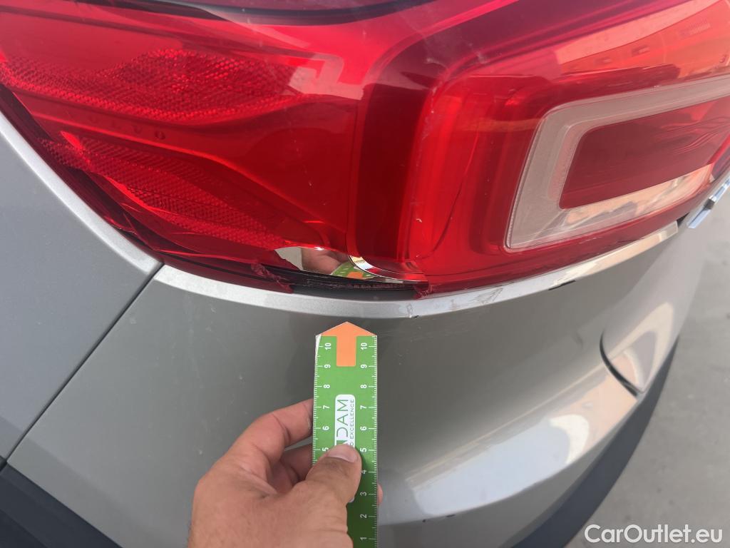  Volvo  XC 40 VOLVO XC40 / 2021 / 5P / todoterreno 1.5 T2 Essential Dark Auto #7
